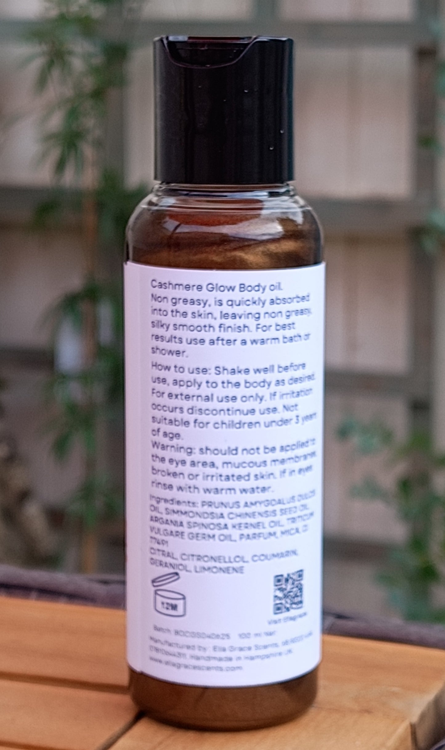 Cashmere shimmering body oil