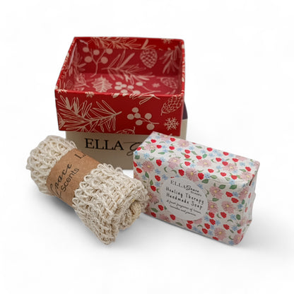 Small Christmas box with a wellness soap and Sisal soap saver bag