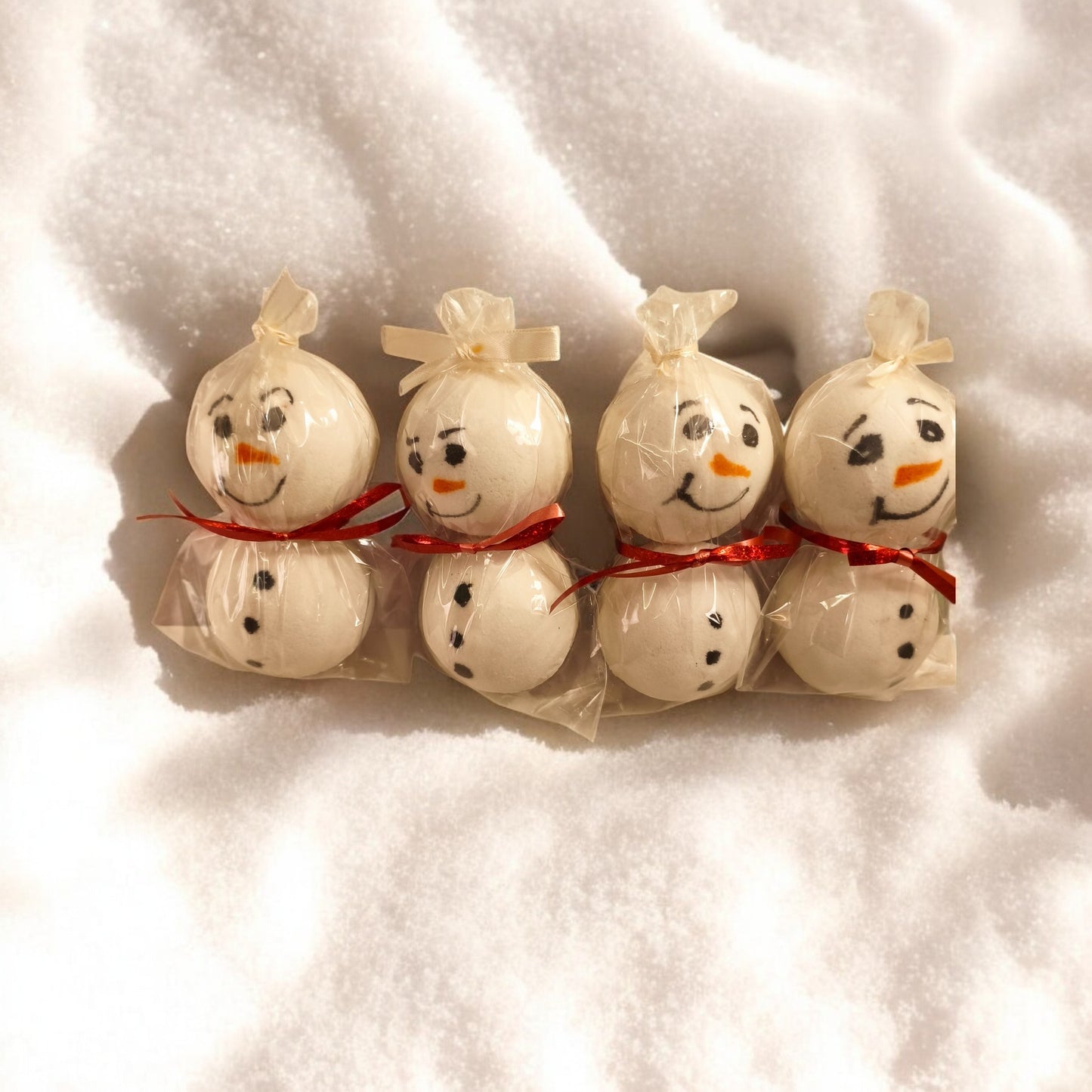 Snowman bath bomb
